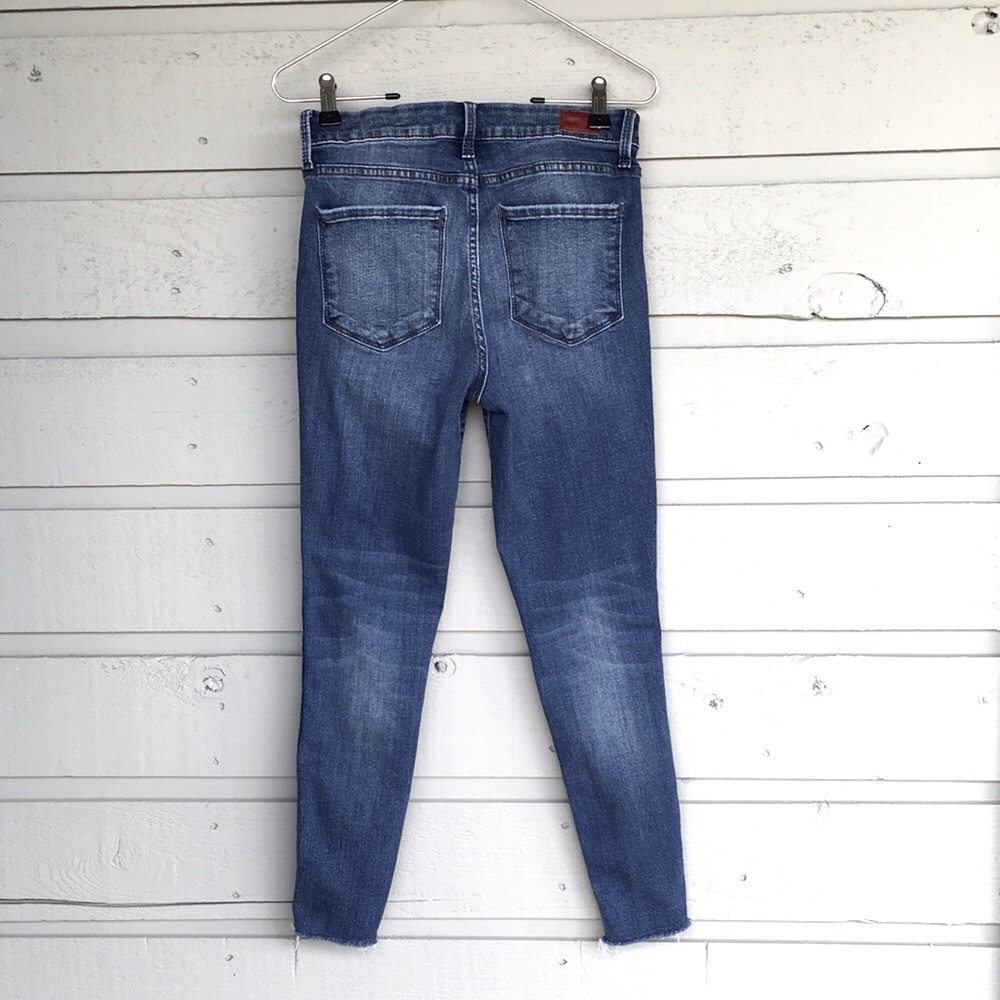 NWOT 🌸 BUTTON FLY WHETHERLY “COOPER” HIGH RISE SKINNY JEANS CLASSIC BLUE RAW HEM - Picture 7 of 11
